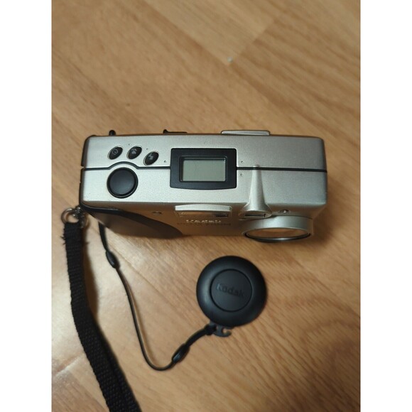 Kodak DC215 Zoom 1.0MP Digital Camera Millennium 2000 Edition Works - Picture 2 of 12